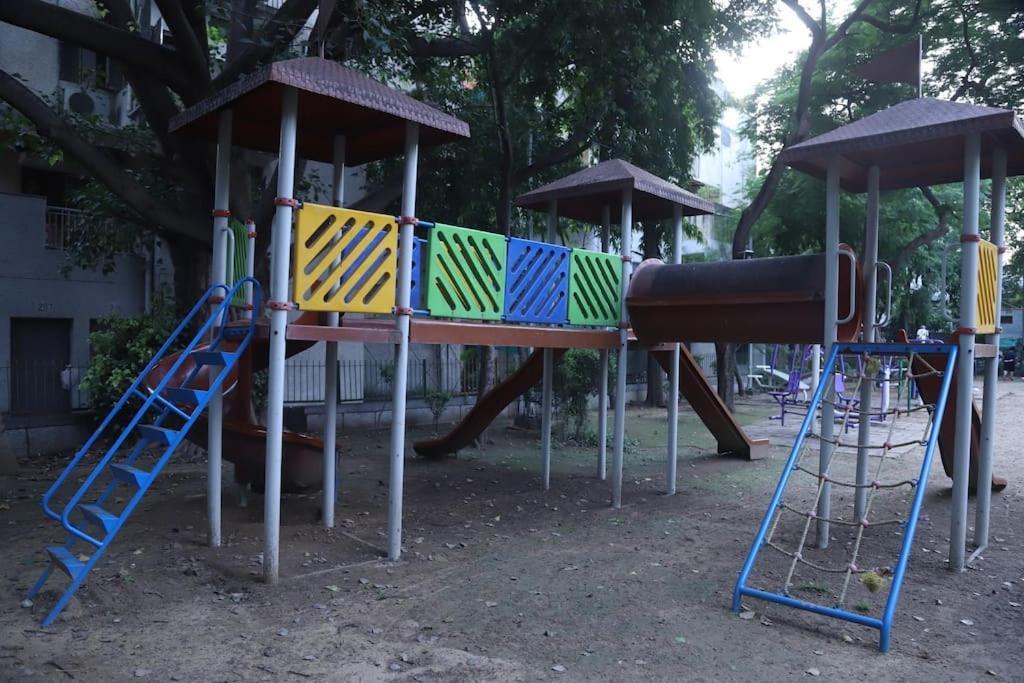 Divine India Service Apartment 3Bhk,B57 Sarita Vihar,Apollo New Delhi Exterior photo